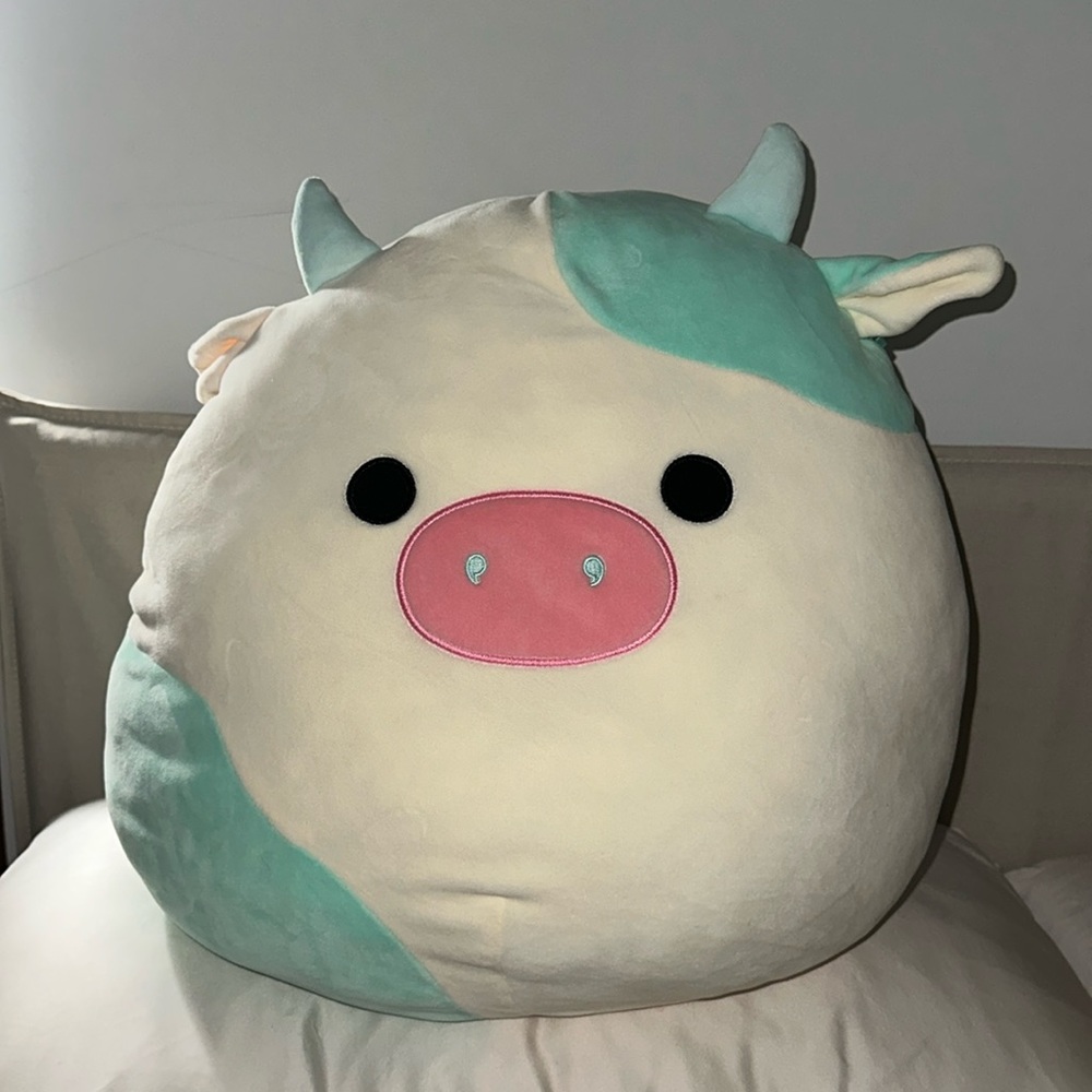 20” belana the cow squishmallow
